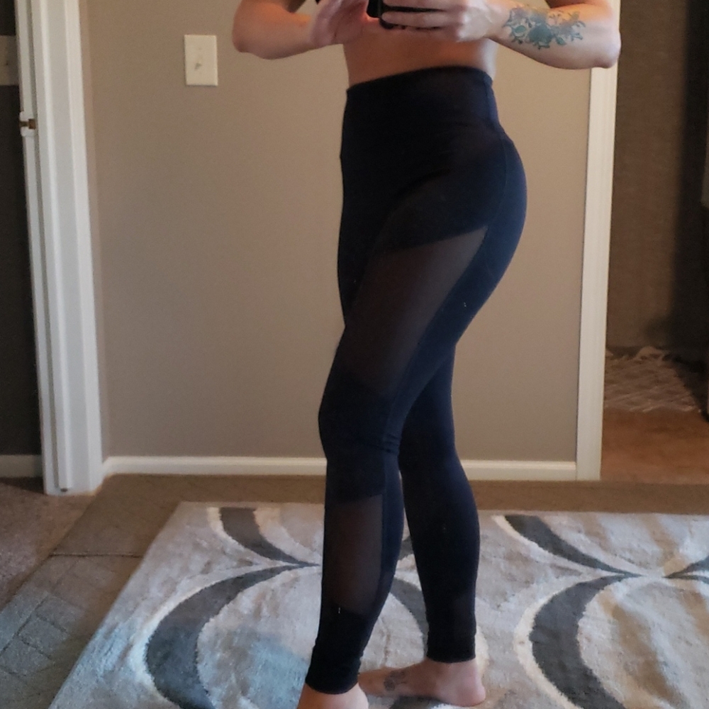 Express workout leggings
